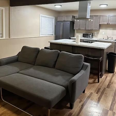 Centrally Located 2Br Spacious High-Speed Internet Anchorage Eksteriør bilde